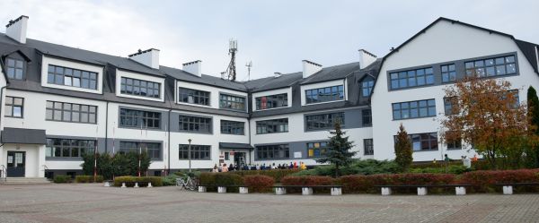 Największa gminna szkoła w Lubiczu Górnym